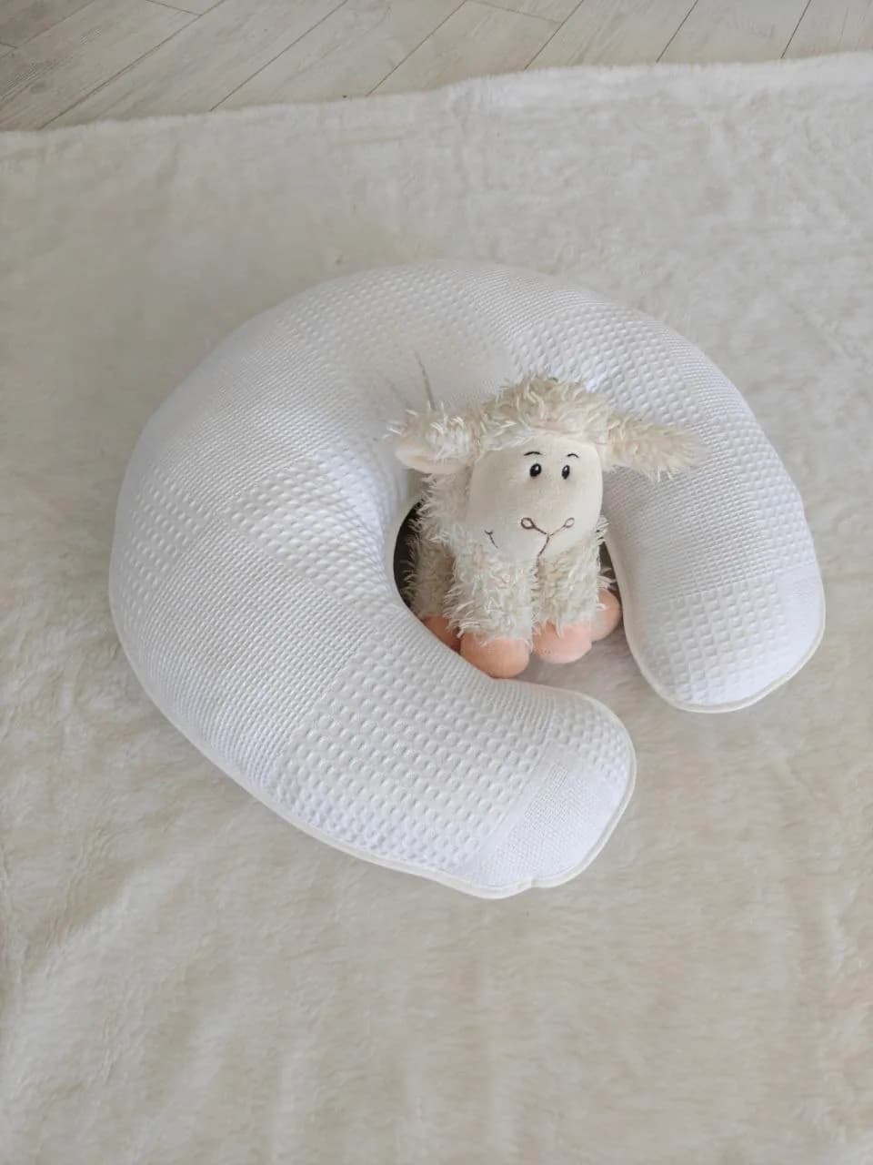 Krem Fırfırlı Pike ve Dantelli BabyNest Seti
