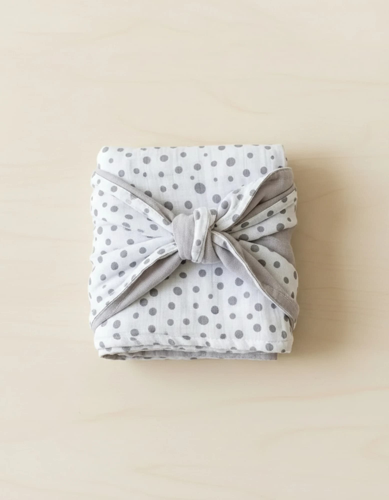 Muslin Ortu Cift Katli Puantiye Desen Ve Duz Gri BabyNest görsel 3
