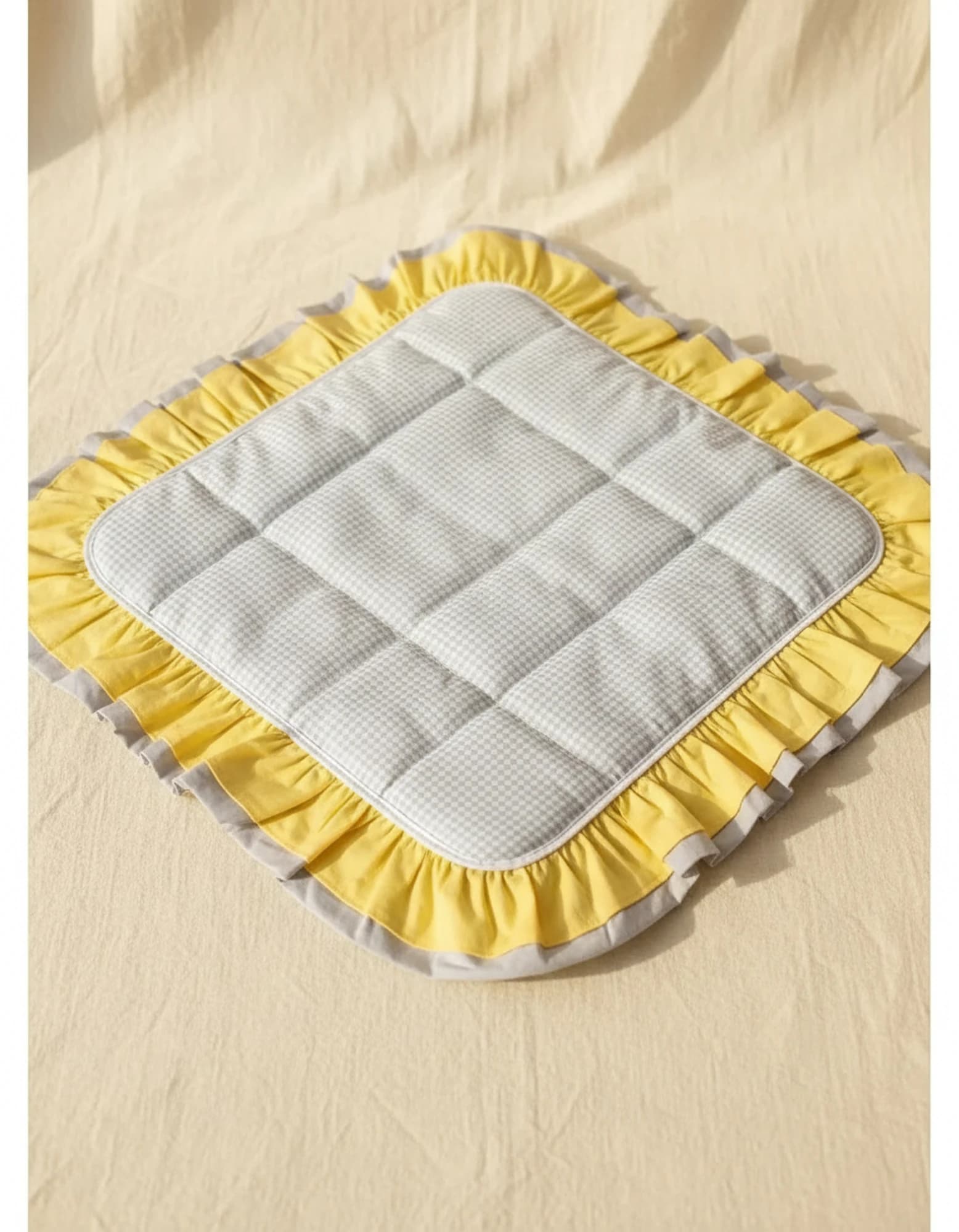 3lu Puset Ortusu - Puset Minderi - Puset Carsafi Model %100 Pamuk Cift Katli Firfirli Ekose Gri BabyNest görsel 8