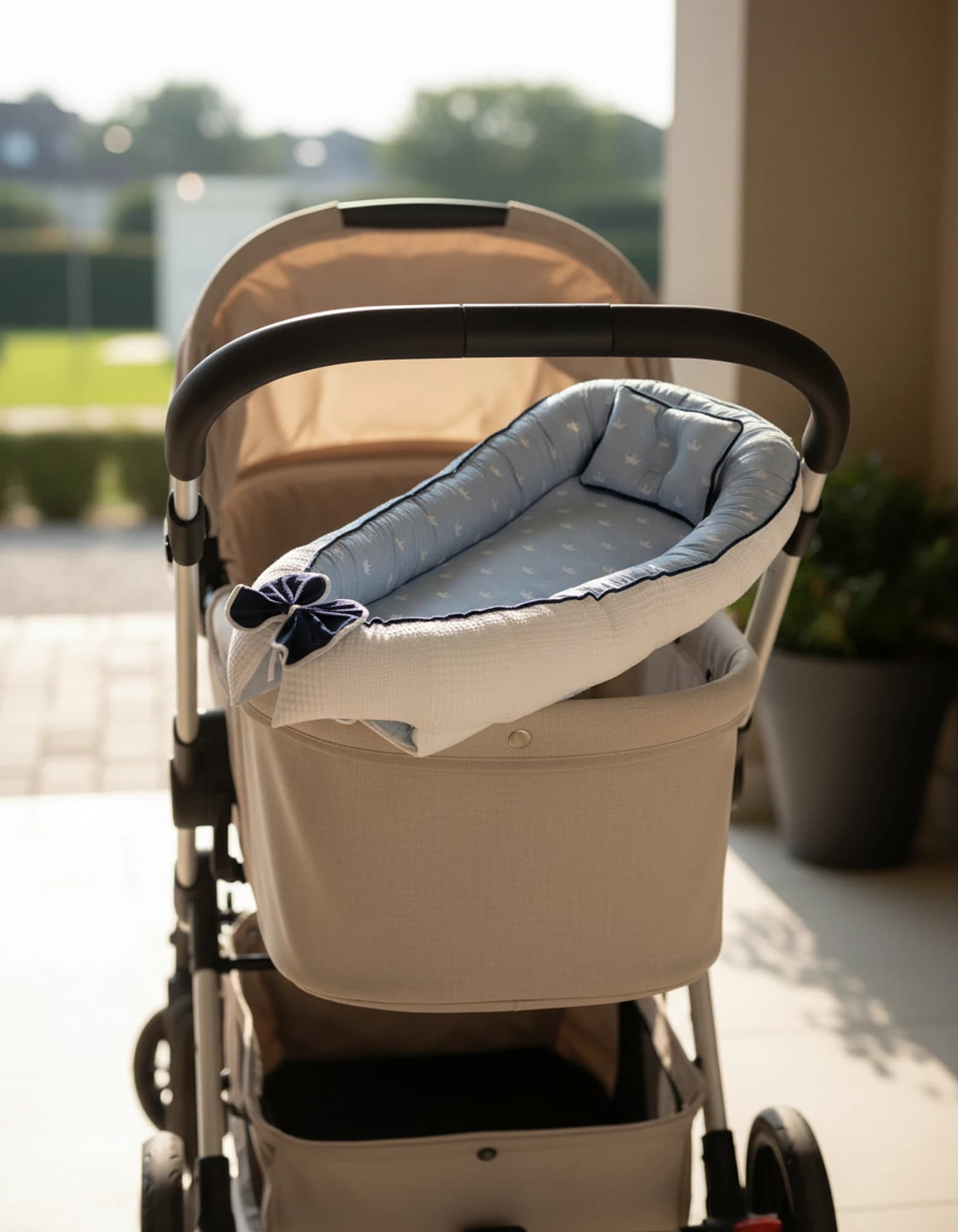 Yatak Ve Ortopedik Yastik Pike Beyaz Kumas Ve Pamuk Kumas Mavi Tac Desen BabyNest görsel 6