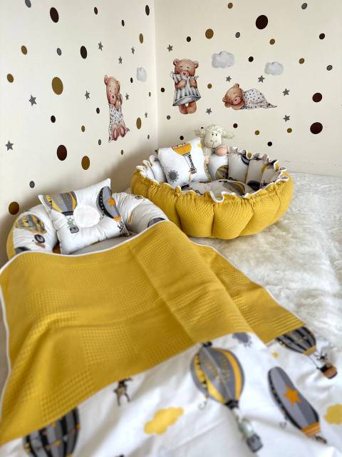 BabyNest + Oyun Minderi + İnce Örtü 5 Parça Pikeli Model Set