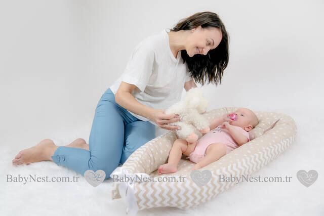 BabyNest Krem Yıldız ve Zikzaklı